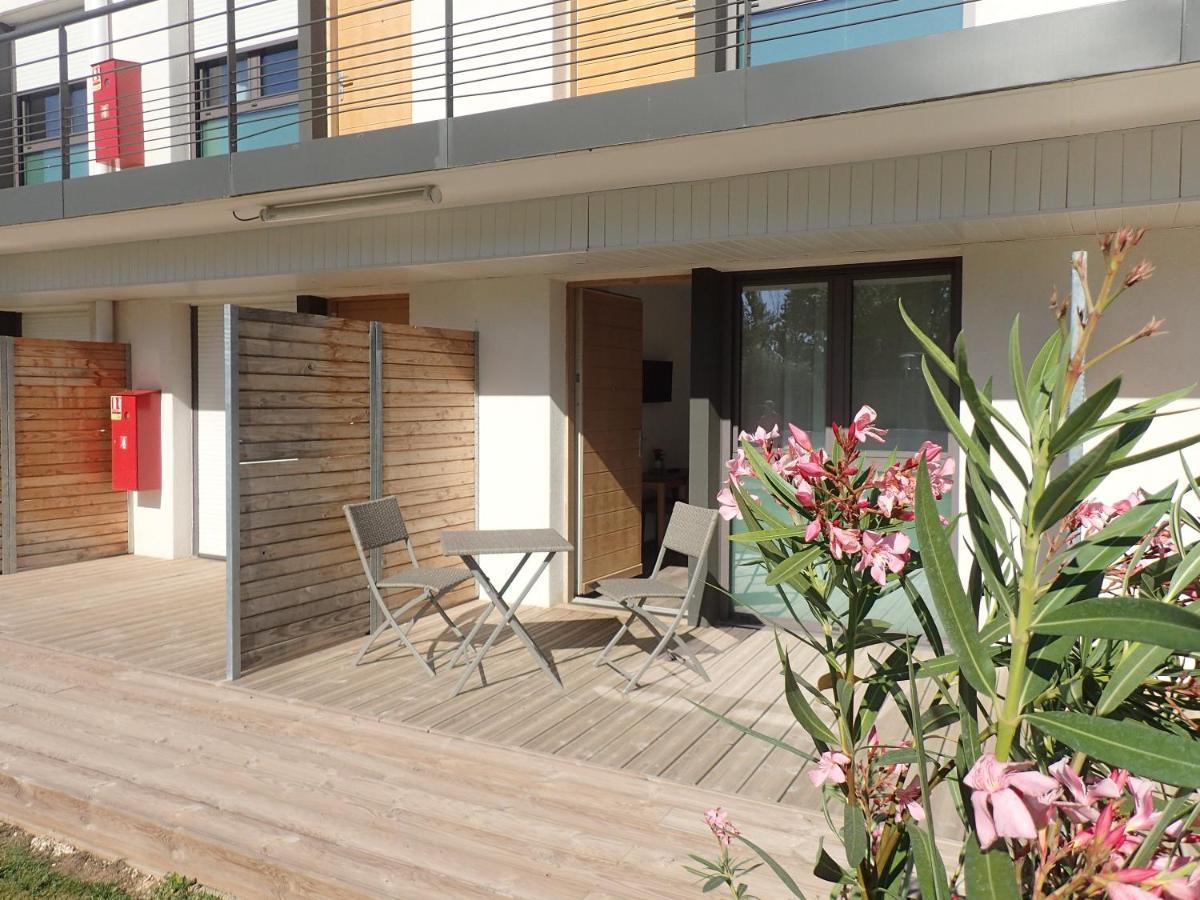 Aparthotel Les Jardins D'Athena Éguilles Exterior foto